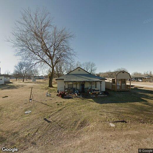 Primary Photo - 115 Devine St