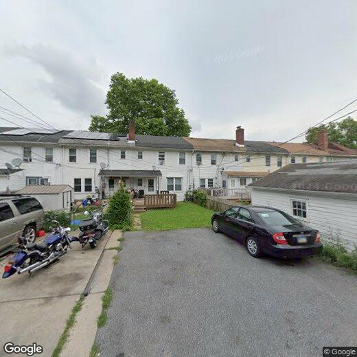Primary Photo - 825 Wood St