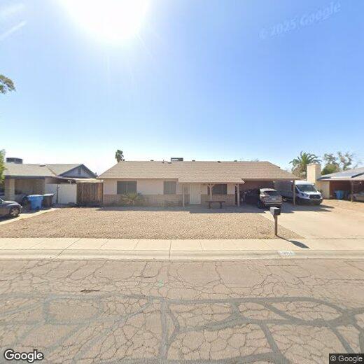 Foto principal - 3915 W Altadena Ave
