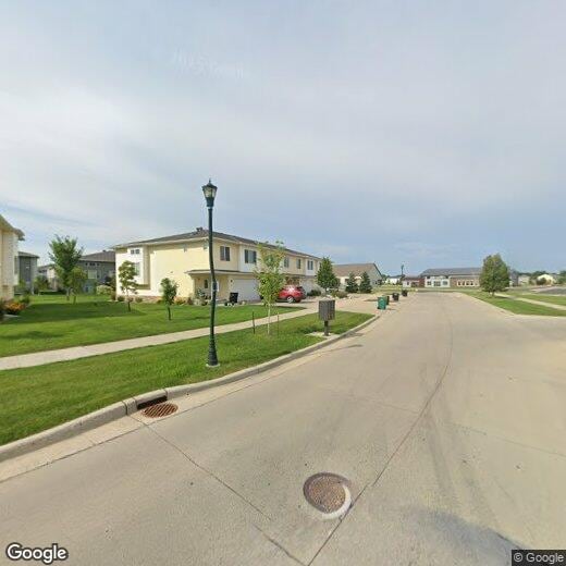 361 33rd Ave E Unit 3, West Fargo, ND 58078 Room for Rent in West