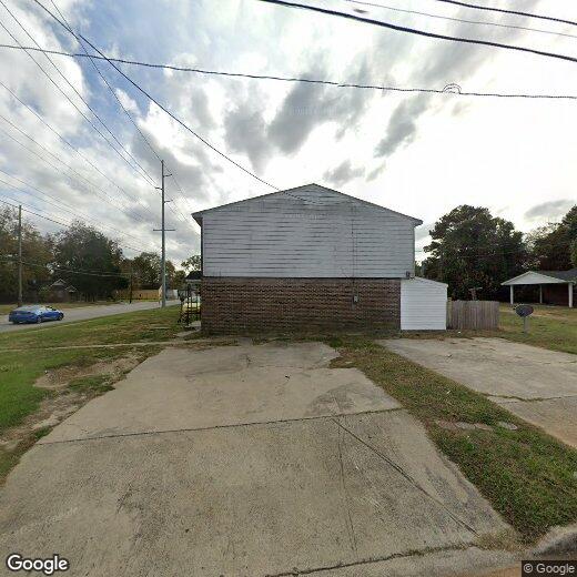 Foto principal - 2000 S Church St