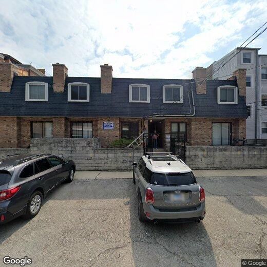 Primary Photo - 2900 N Mildred Ave