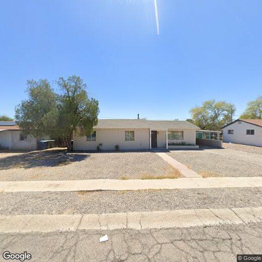 Primary Photo - 5366 E 19th St
