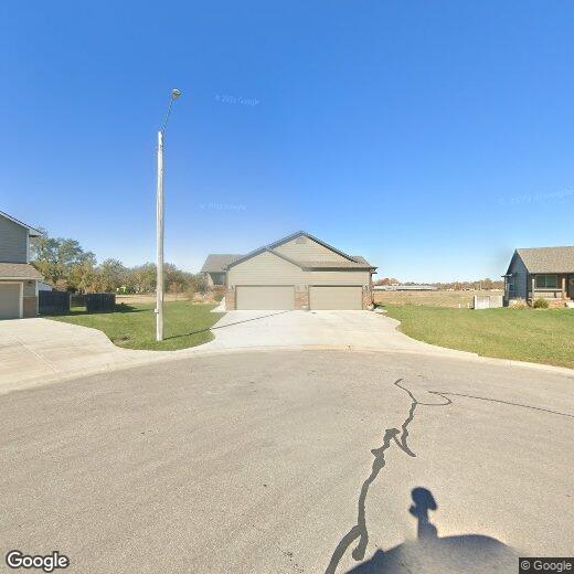 2014 Village Estates Dr, Park City, KS 67219 Townhouse for Rent in Park City, KS