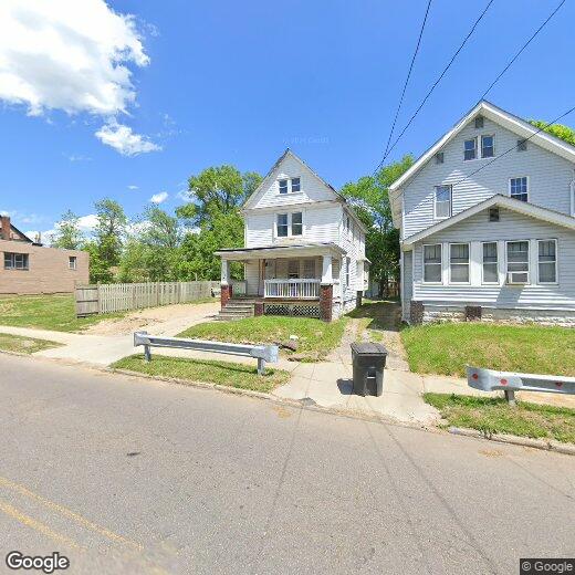 Primary Photo - 455 Inman St