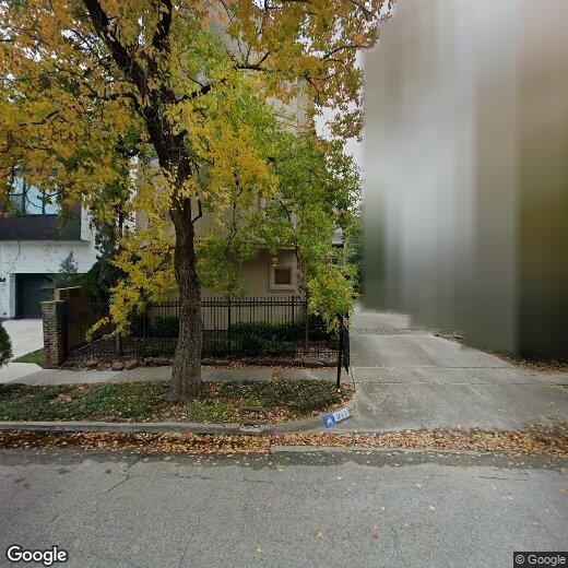 Primary Photo - 2121 Harold St