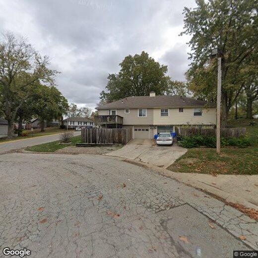 Primary Photo - 6912 NW Berkley Dr