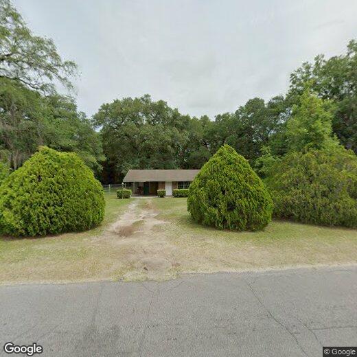 Primary Photo - 249 SW Cannon Creek Dr