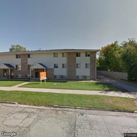 Primary Photo - 740 Cherry St