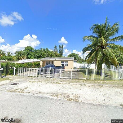 Foto principal - 1201 NW 117th St