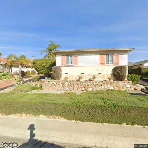 Primary Photo - 115-115 W Calle Crespis