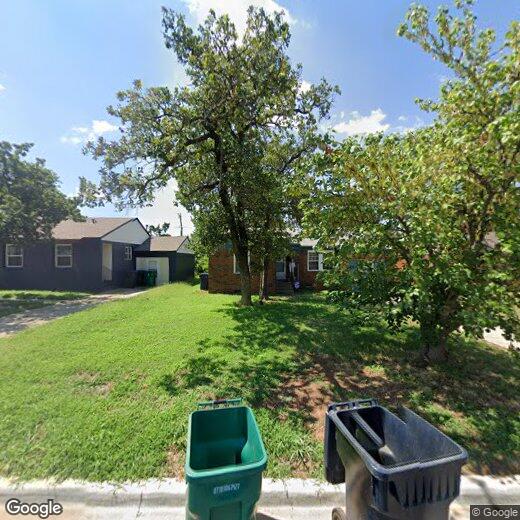 Primary Photo - 1204 NE 42nd St
