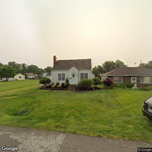 Primary Photo - 153 Burton St