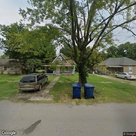 Primary Photo - 417 W Oak St