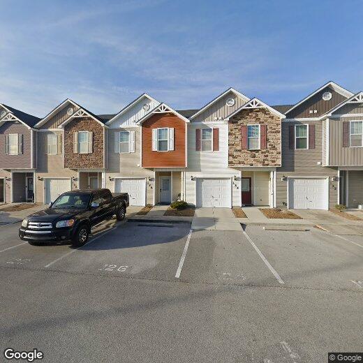 Foto principal - 126 Waterstone Ln