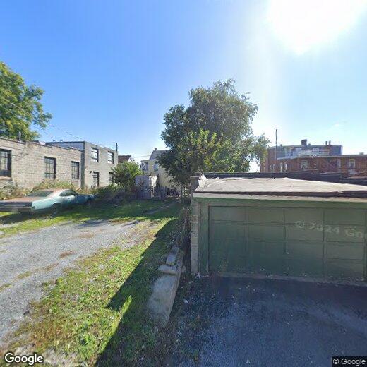 Primary Photo - 3 br, 1 bath House - 525 Mulberry Street
