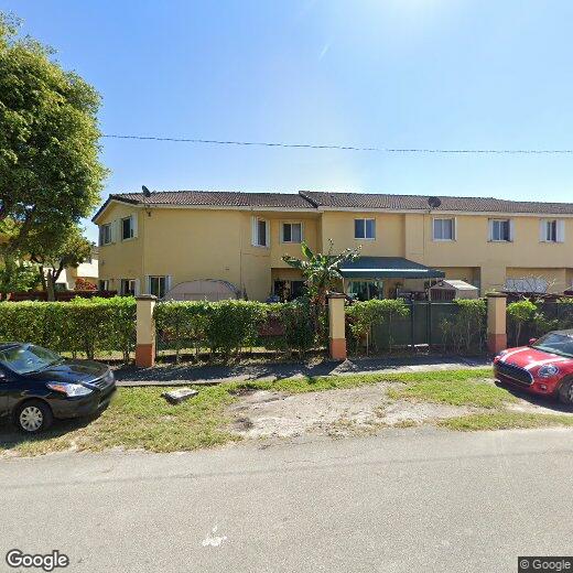 Foto principal - 8260 NW 10th St
