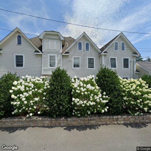 Primary Photo - 213 E Main St