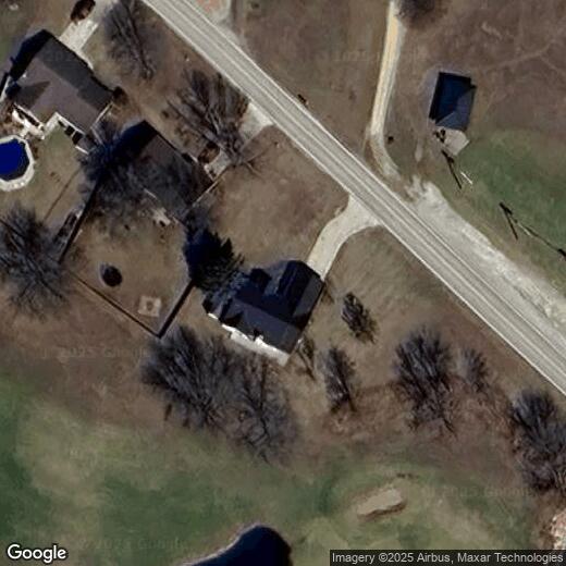 Primary Photo - 6127 W Maple Grove Rd