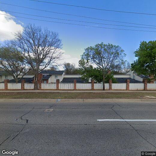 Primary Photo - 611 36th Ave NW