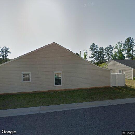 Foto principal - 207 Evans Lake Dr