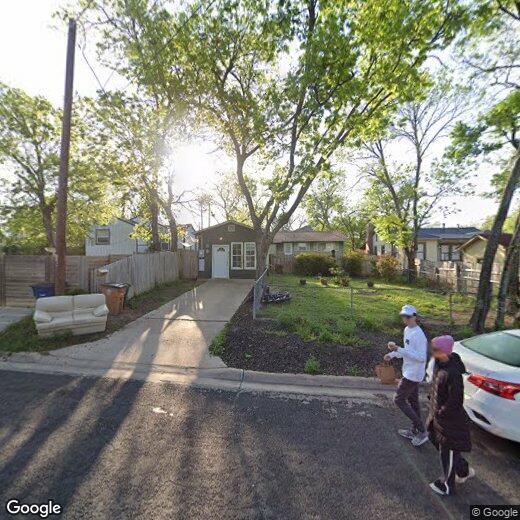 Primary Photo - 5017 Rowena Ave