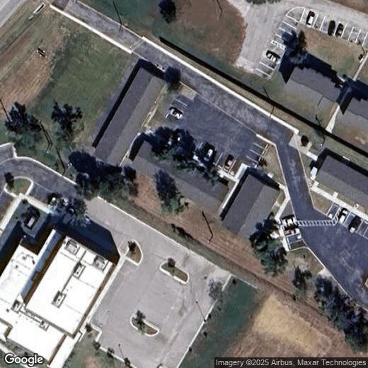 401 Hwy 95, Elgin, TX 78621 Room for Rent in Elgin, TX