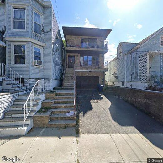 Primary Photo - 6212 Jackson Ave