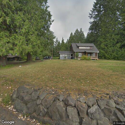 Primary Photo - Cozy log cabin on large lot in Poulsbo