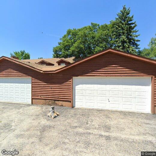 17W561 White Pine Rd, Addison, IL 60101 House Rental in Addison, IL