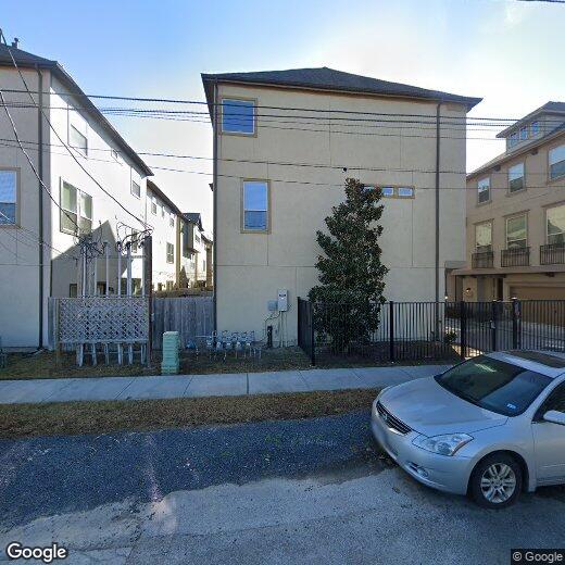 Primary Photo - 444 N Live Oak St