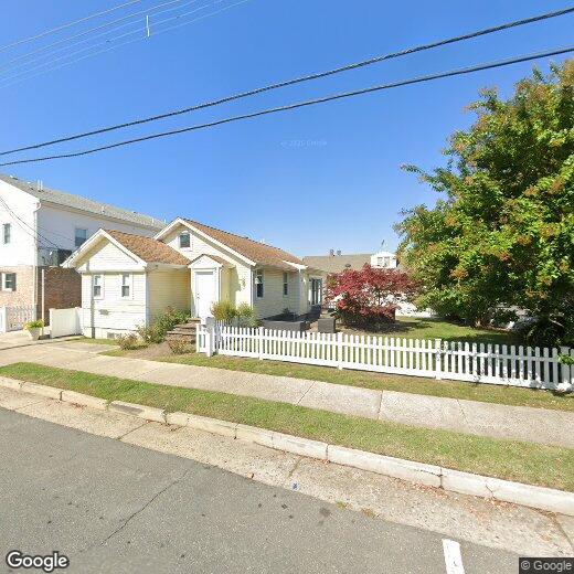 108 N Princeton Ave Unit B (Top), Ventnor City, NJ 08406 Room for