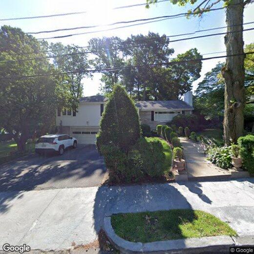 6 Reservoir Ave, Chestnut Hill, MA 02467 House for Rent in Chestnut