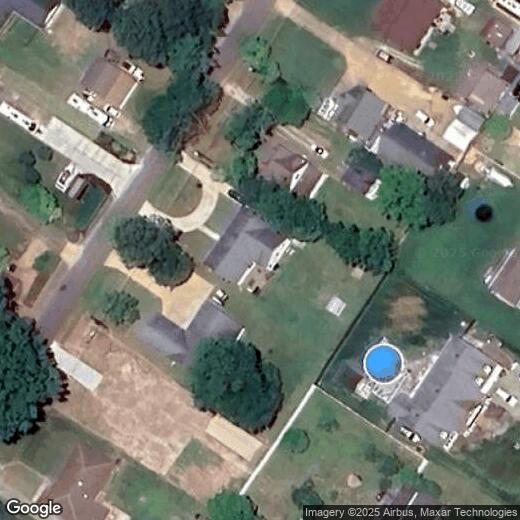 Primary Photo - 3089 N Riverside Dr