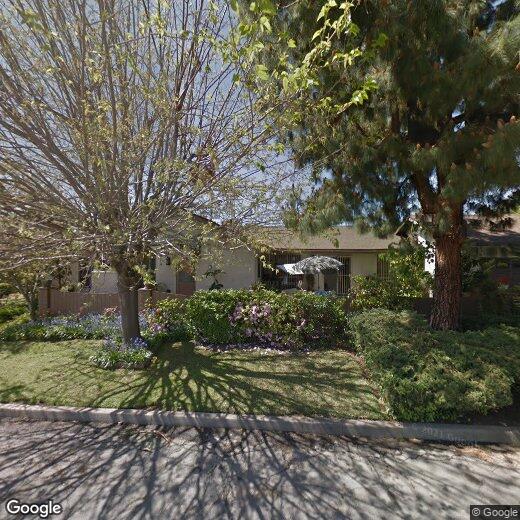 Primary Photo - 135 E Hermosa Dr