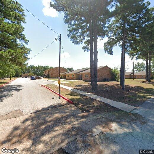 Foto principal - 400 Pine Burr Ln