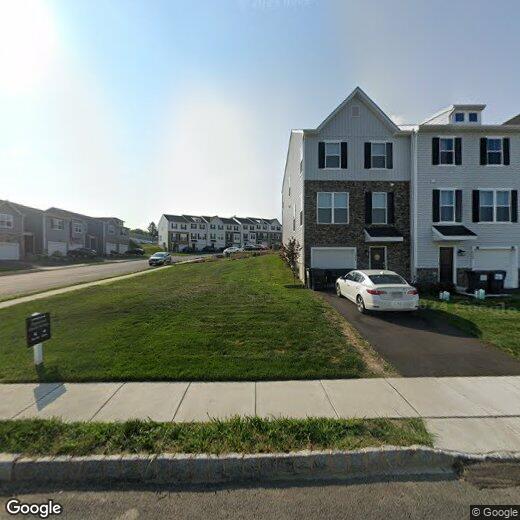 4904 Brookside Ct, Coopersburg, PA 18036 Townhome Rentals in