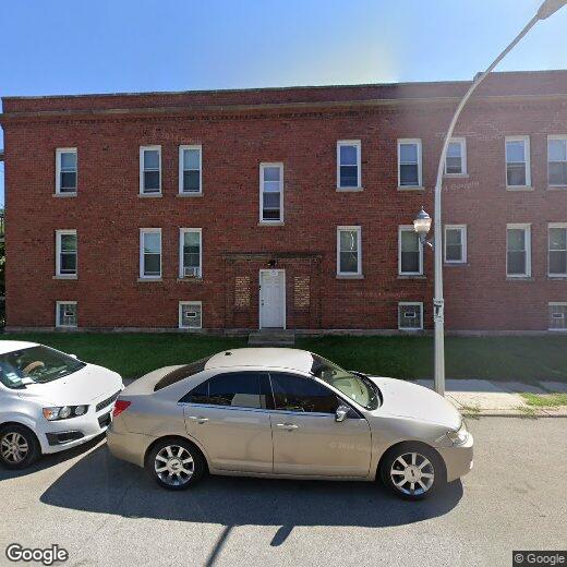 Primary Photo - 6501 S Justine St