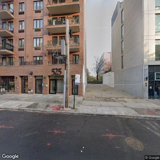 Primary Photo - 525 Myrtle Ave