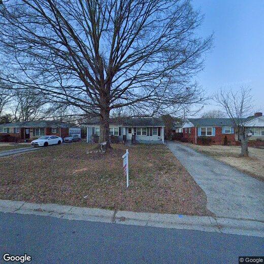 Primary Photo - 3442 Meredith Ave
