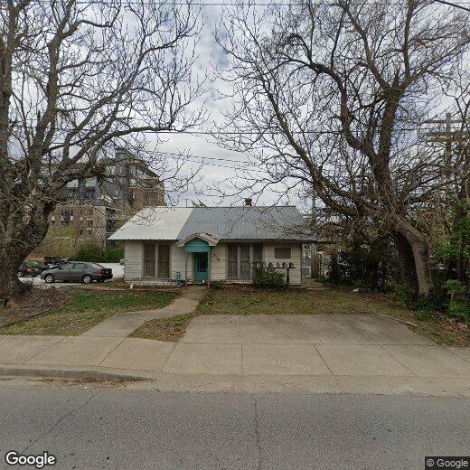 Primary Photo - 306 N University Ave