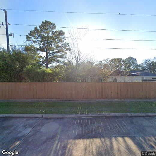 Primary Photo - 15210 Windy Cove Dr