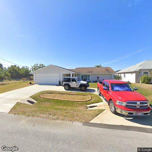 Primary Photo - 19 Clarendon Ct N