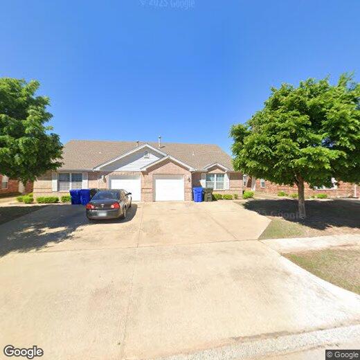1910 Leeds Ln, Norman, OK 73071 Townhome Rentals in Norman OK