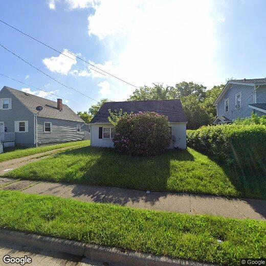 Primary Photo - Charming 4 beds 1 bath in Akron!