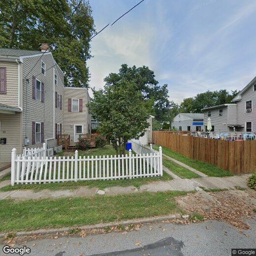 Primary Photo - 22 Poplar St