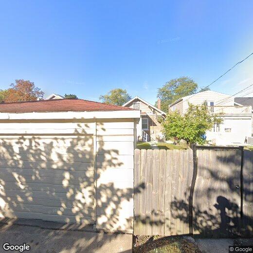 Primary Photo - 7949 S Bennett Ave