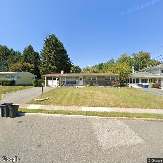 Primary Photo - 103 Robin Hood Ln