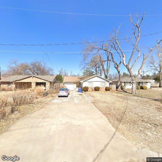 Primary Photo - 141 E Juniper Ln