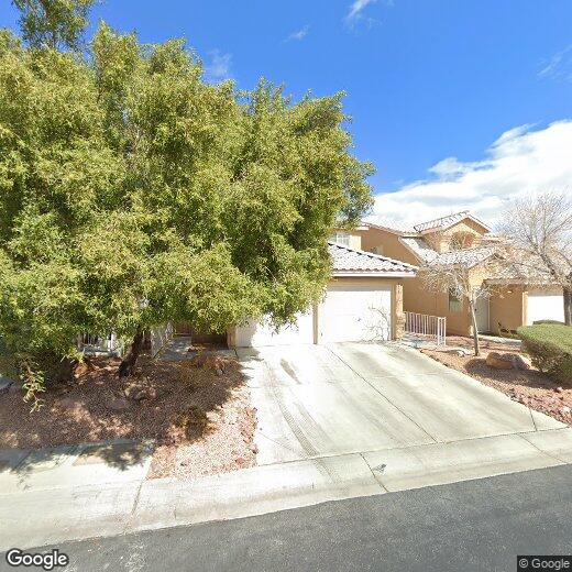 Foto principal - 8004 Celestial Ave